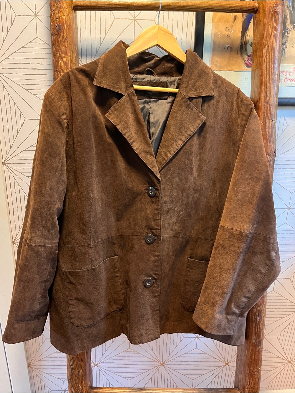 100% Leather Button-Front Women’s Jacket